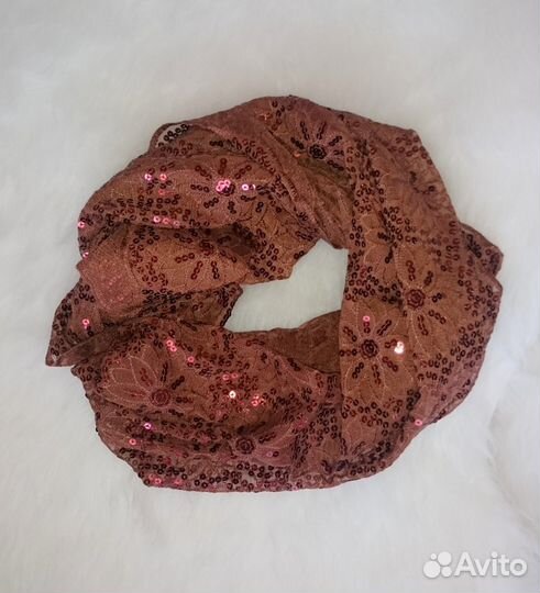 Женские шарфы и платки