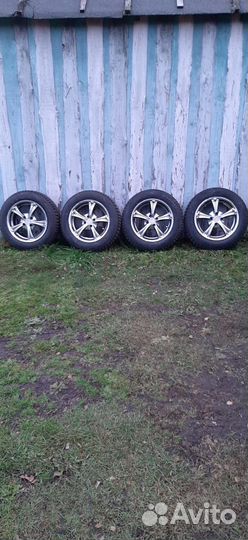 Колеса в сборе r15 зимние 4х 98