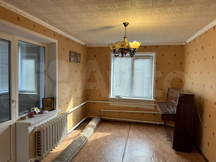 2-к. квартира, 50,8 м², 1/3 эт.