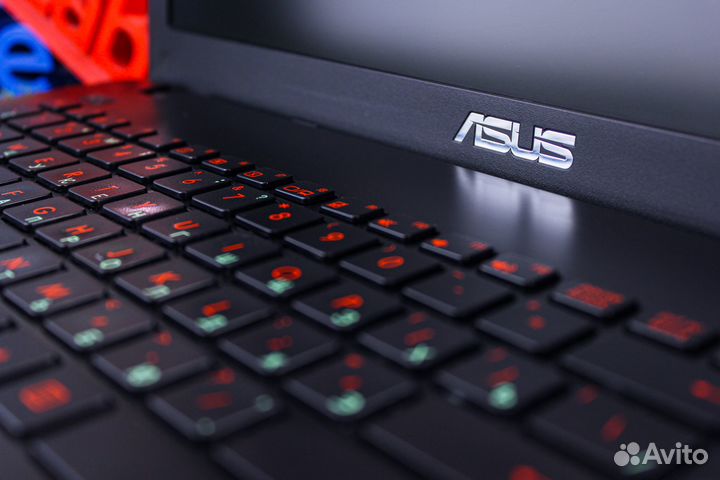 Игровой ноутбук Asus i7, GTX950, 16Gb, 120Gb+1Tb