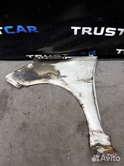 Крыло переднее правое Hyundai Solaris 1 рестайлинг