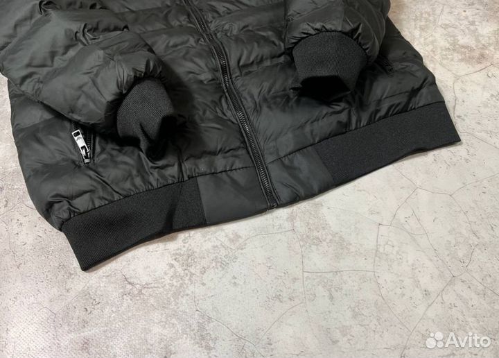 Куртка бомбер Armani эргономичные