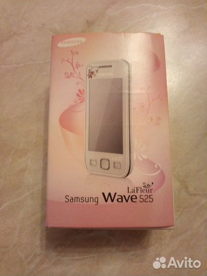 Телефон samsung Wave 525