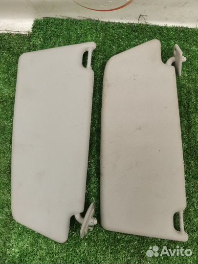 Козырек солнцезащитный Opel Astra H универсал 1.6