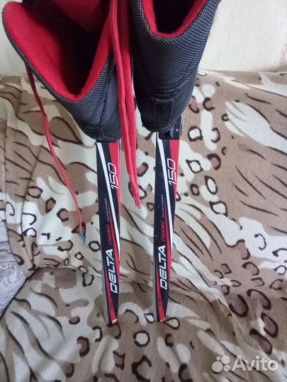 Беговые лыжи