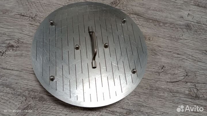 Фальшдно для бака 37л