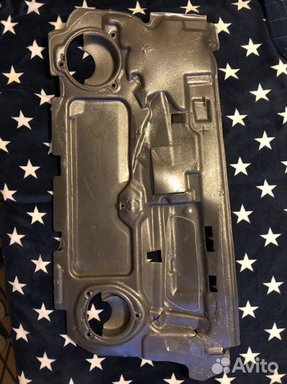 Звукоизоляция правой двери W209/CLK240