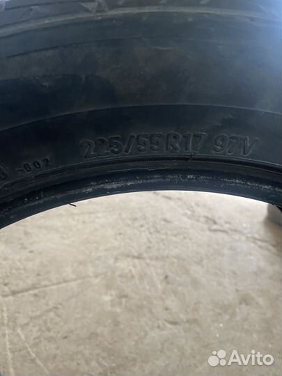 Toyo Delvex 934 225/55 R17