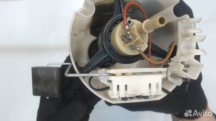 Насос топливный электрический Mercedes CLK W209, 2