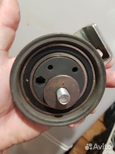 Ролик натяжной Пассат б5 1.8 / 125лс