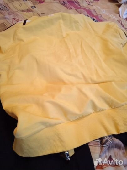 Спортивный костюм