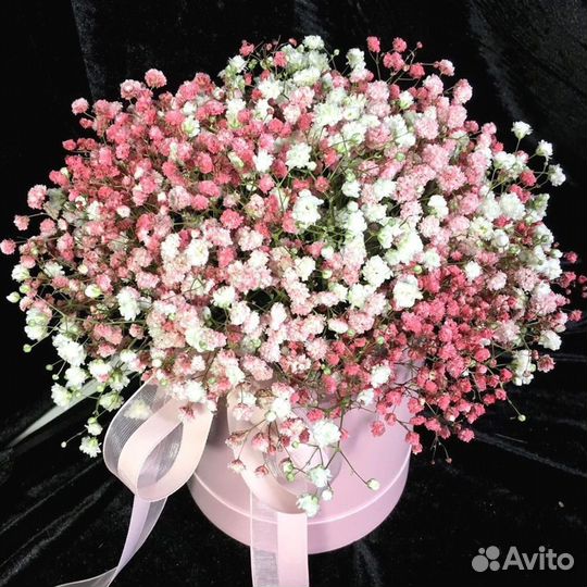 Гипсофилы в шляпной коробке