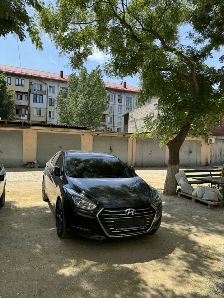 Hyundai i40: фото владельца