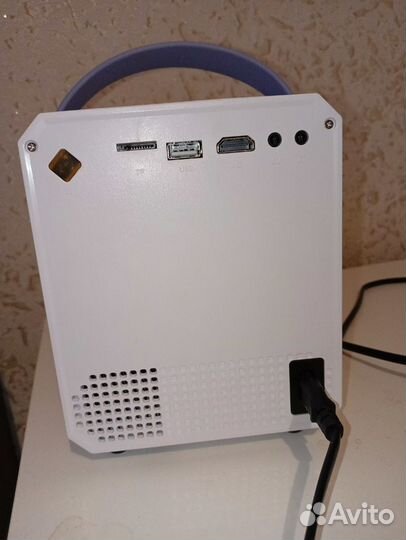 Детский мини-проектор