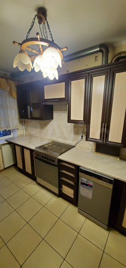 2-к. квартира, 76 м², 5/6 эт.