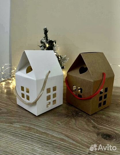 Коробка подарочная новогодняя