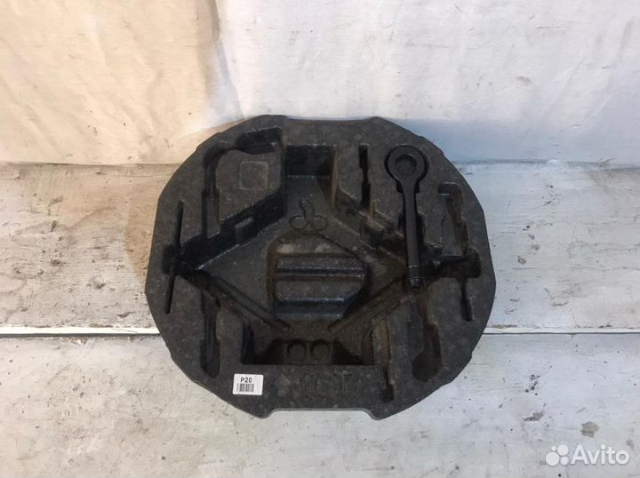 Органайзер под домкрат Kia Soul 2