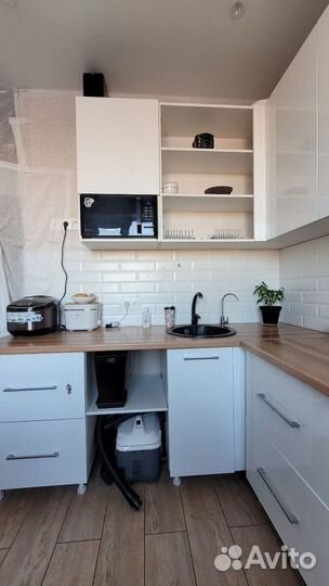 Модульная угловая кухня, белый глянец
