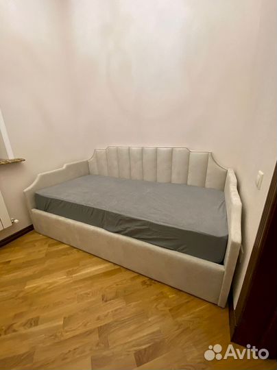 Кровати односпальная, двухспальная. Доставка