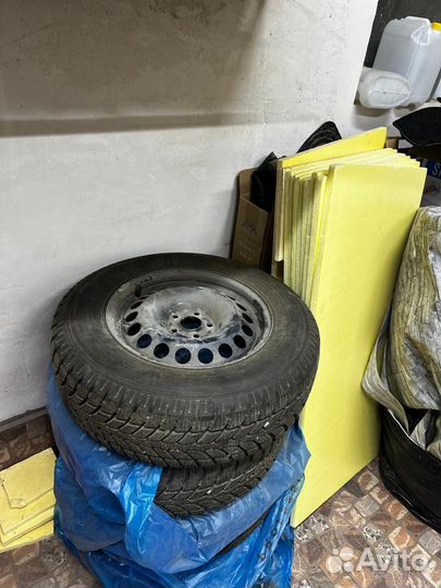 GT Radial Savero WT 215/70 R16 100T