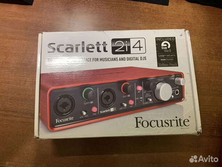 Звуковая карта Focusfite Scarlett 2i4