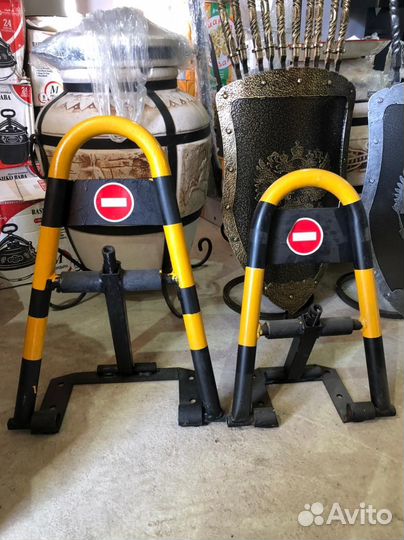 Автомобильный парковочный барьер/стоппер