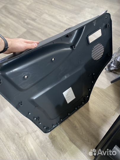 Обшивка дверей на Газель Соболь. Дверные карты