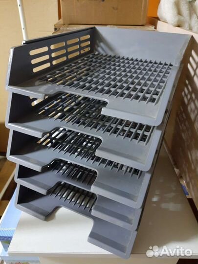 Лоток для бумаг горизонтальный