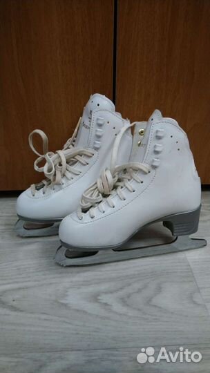 Коньки для фигурного катания профессиональные