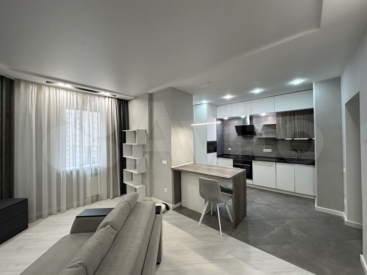 2-к. квартира, 70 м², 6/18 эт.