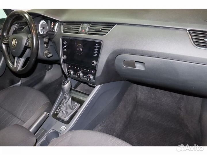 Skoda Octavia 1.4 AMT, 2017, 217 781 км
