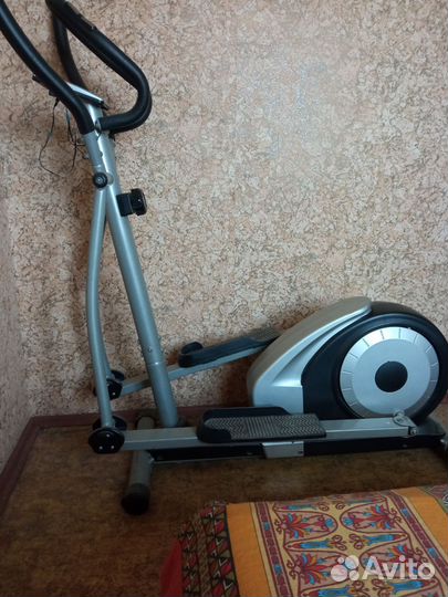 Эллиптический тренажер