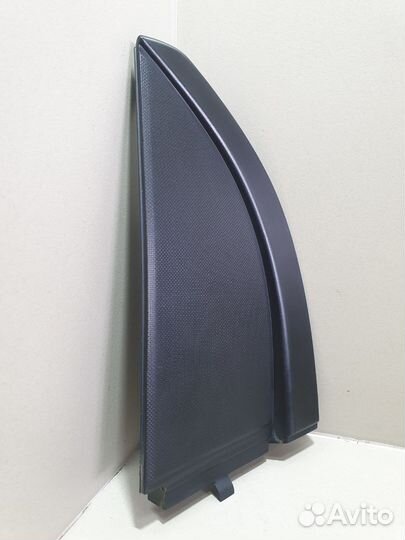 Накладка двери задняя левая Hyundai Sonata 4