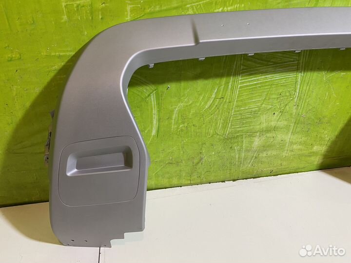 Накладка переднего бампера Рено Дастер 2 Новая