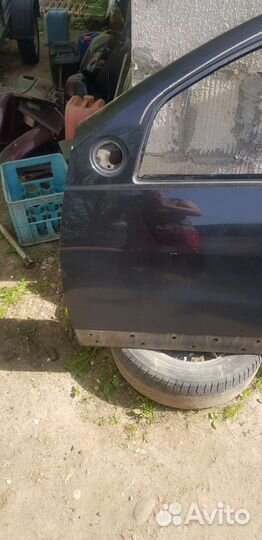 Дверь sandero duster