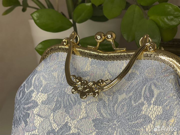 Сумка женская с фермуaром новая