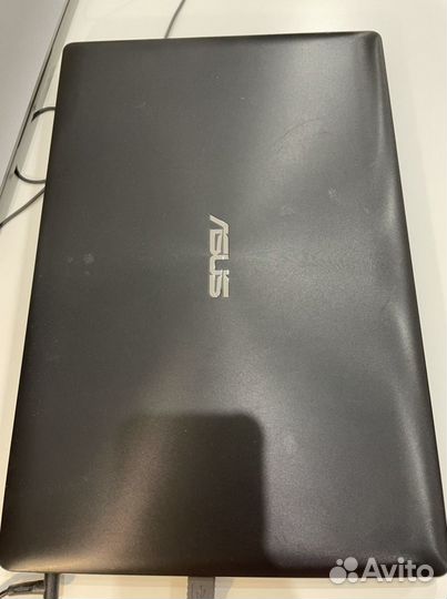 Ноутбук Asus x553m
