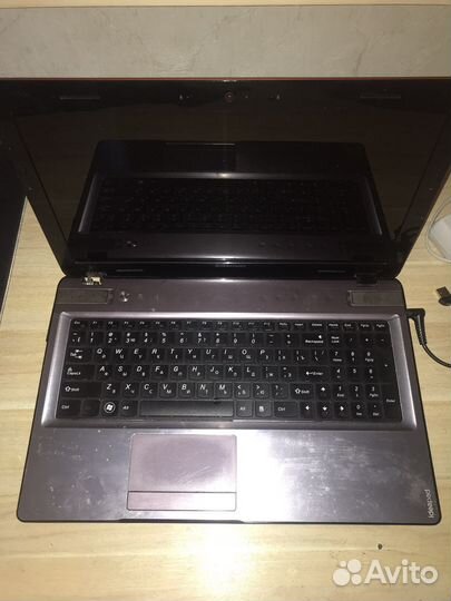 Lenovo ideapad y570