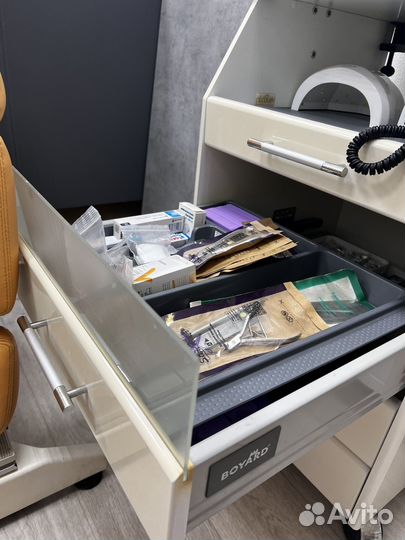 Педикюрная тумба 