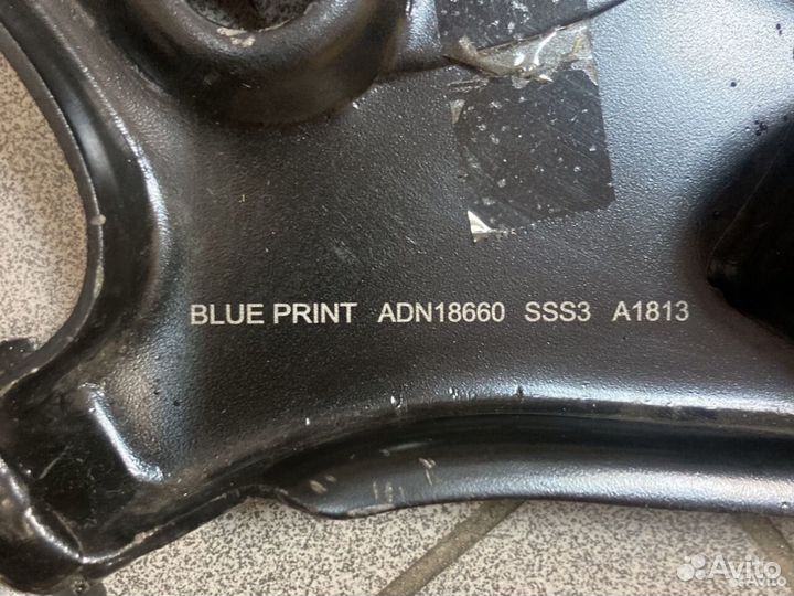 Рычаг подвески левый nissan maxima, cefiro A32