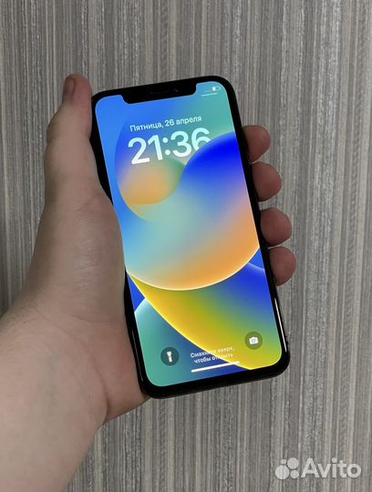 iPhone X, 64 ГБ