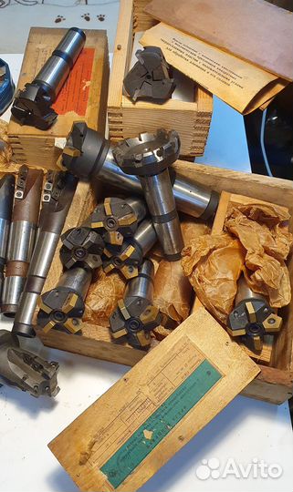 Фрезы по металлу насадные торцовые, концевые СССР