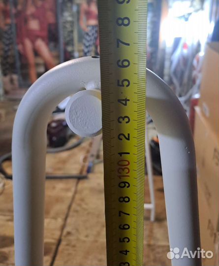 Вешало напольное