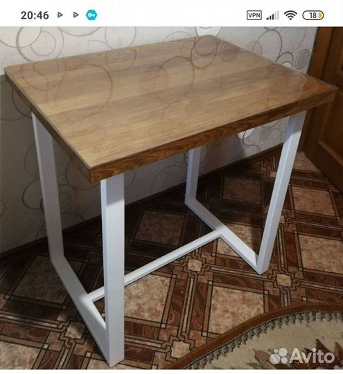 Кухонный стол