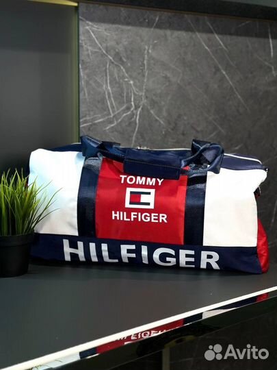 Дорожная сумка Tommy Hilfiger