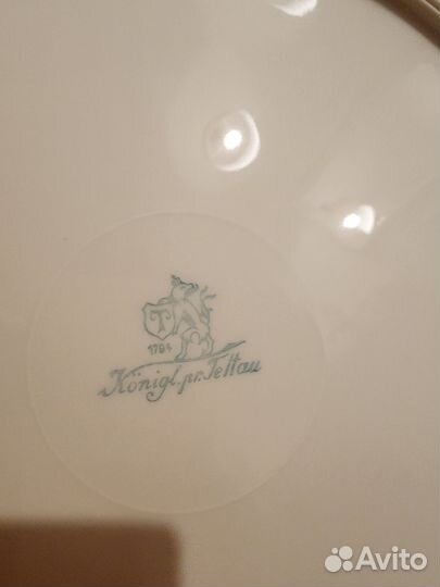 Тортовница Tettau