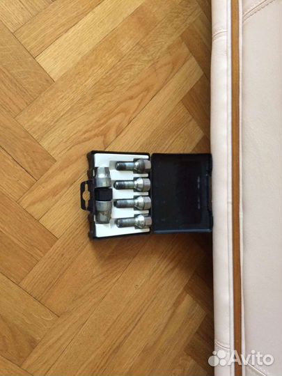 Секретки на колеса