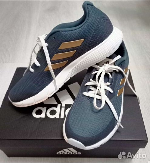 Кроссовки Adidas оригинальные