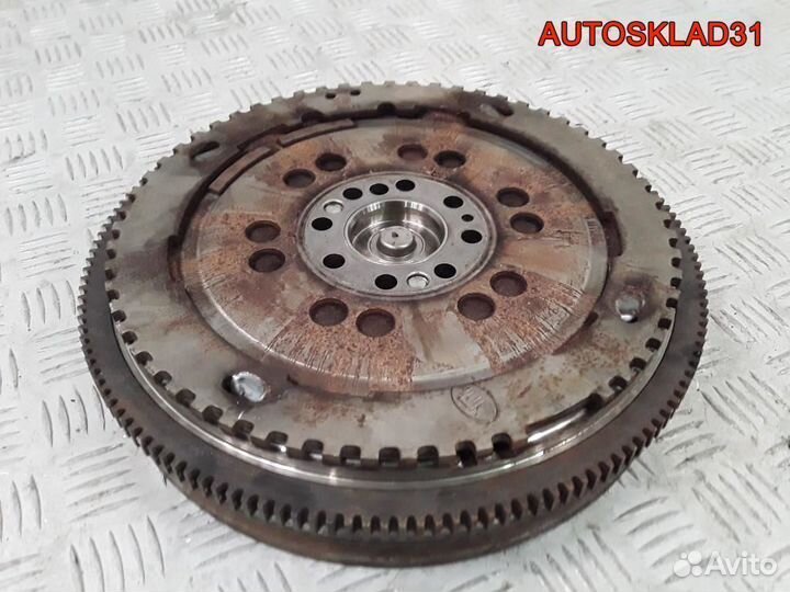 Маховик Mercedes Benz W202 2,2 CDI 6110300405