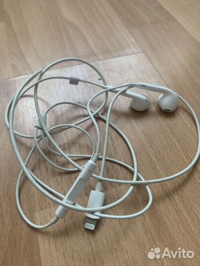 Наушники apple earpods
